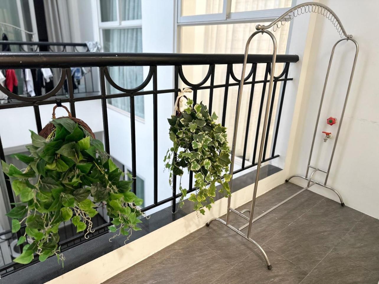 Luxe Paradise Residence Truc Bach Hanoi Eksteriør bilde